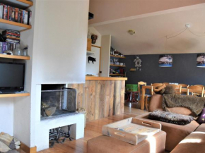 Appartement ensoleillé avec balcon à 2 pas du téléphérique et des commerces à Pralognan-la-Vanoise - FR-1-464-193